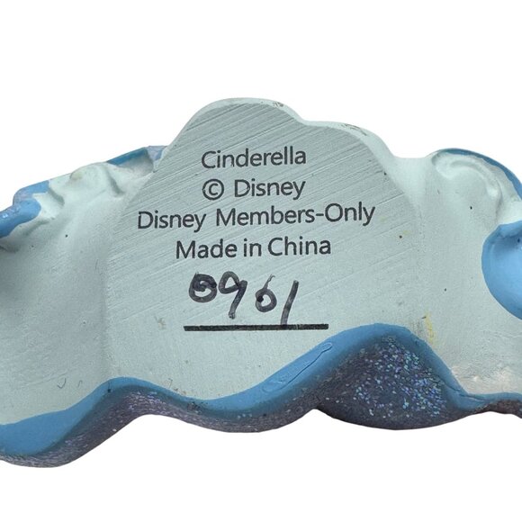 Disney Members-Only Cinderella Figurine Sparkly Blue Dress Holiday Edition - Picture 3 of 3